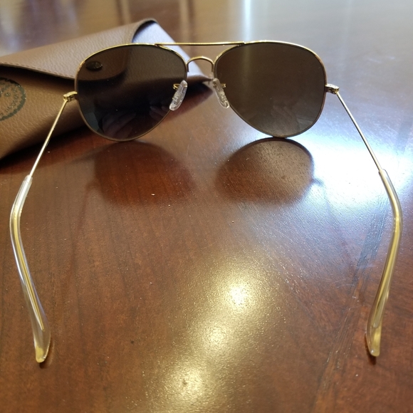 RayBan aviator sunglasses - Picture 3 of 5